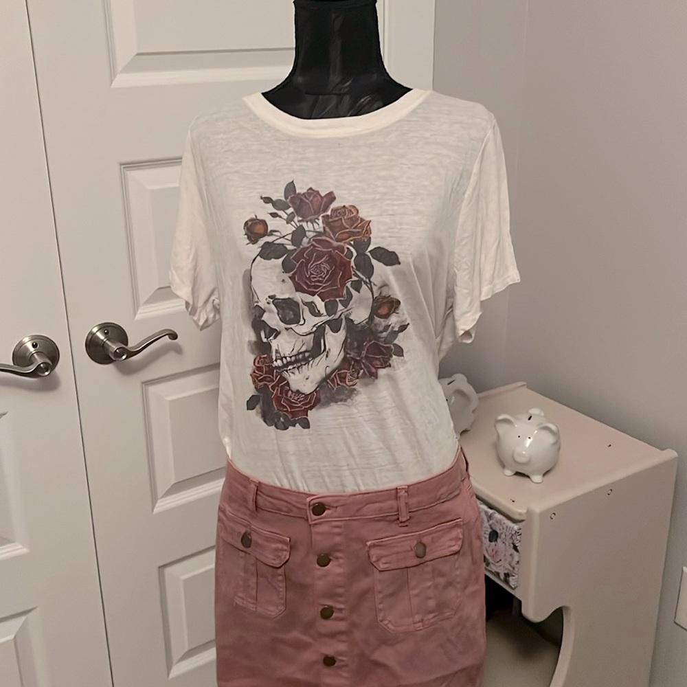 Floral Skull Graphic Tee